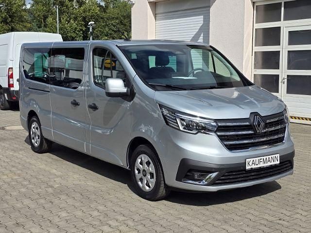 Second-hand Renault Trafic Evolution 150 CP (110 kW) 2025 Gri Monovolum