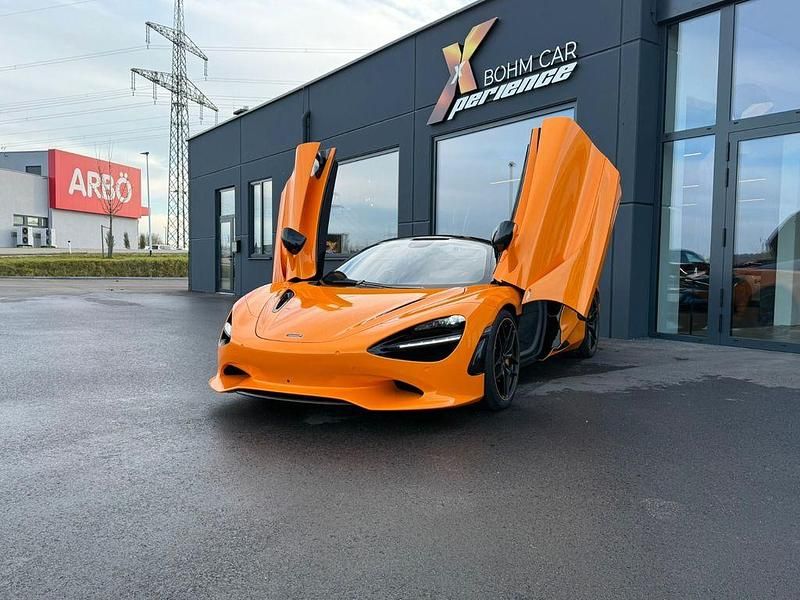 Gebraucht McLaren 750S 751 PS (552 kW) 2025 Orange Cabrio