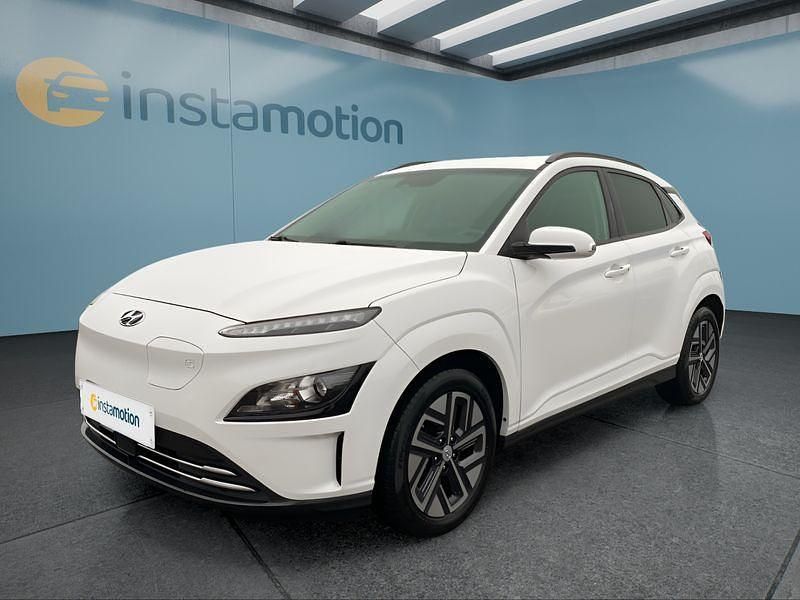 Weiß Gebraucht 2022 Hyundai Kona Select SUV | 16.949 € (Fairer Preis) - Bild 1/3