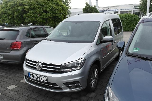 Gebraucht VW Caddy Highline 150 PS (110 kW) 2016 Silber metallic Van / Kleinbus
