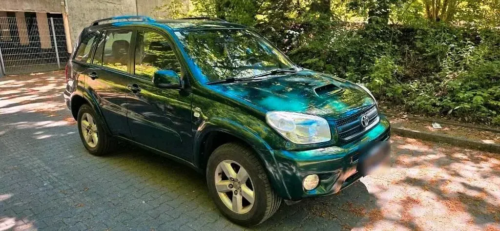 Gebraucht Toyota RAV4 110 PS (80 kW) 2005 Grün SUV