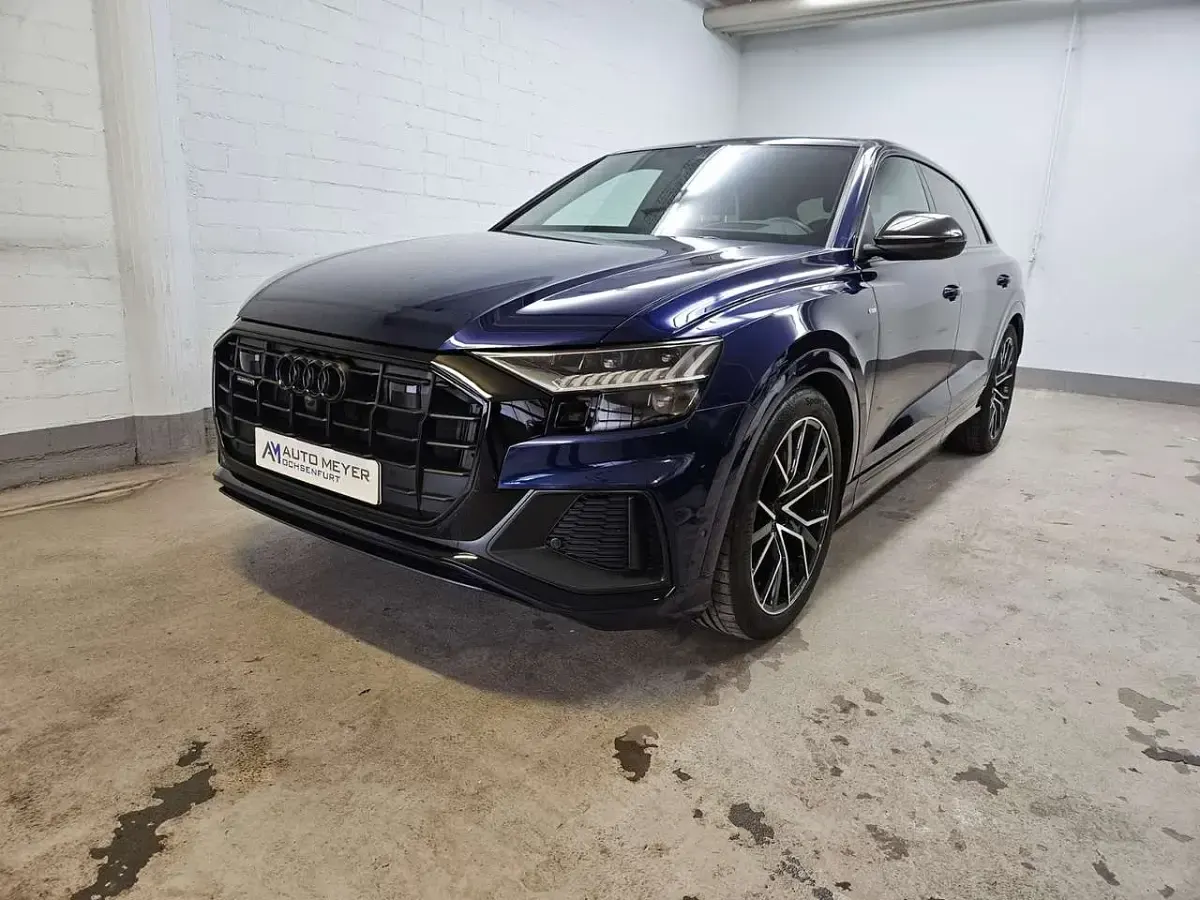 Gebraucht Audi Q8 Competition 286 PS (210 kW) 2023 Blau SUV