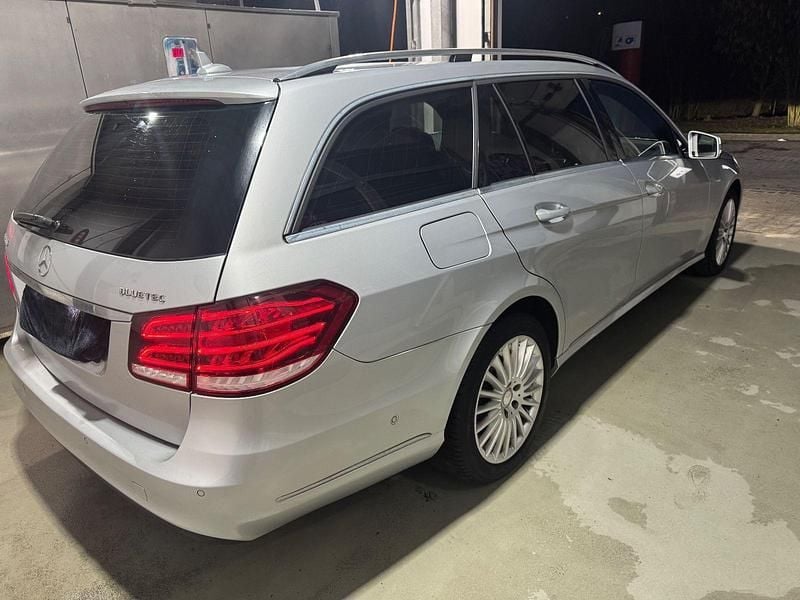Gebraucht Mercedes E200 136 PS (100 kW) 2015 Silber Kombi