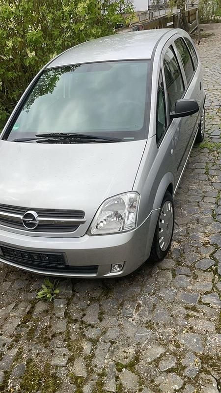 Usata Opel Meriva 2003 Argento Monovolume