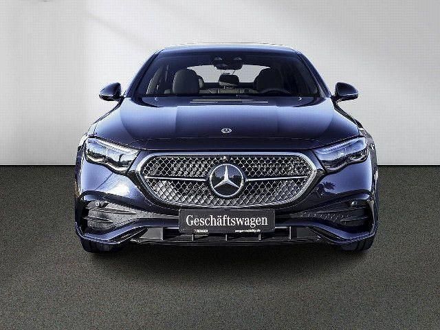 Gebraucht 2025 Mercedes E200 AMG line | 57.980 € (Teuer) - Bild 1/4