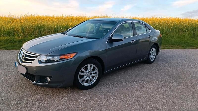 Grau Gebraucht 2008 Honda Accord Elegance Limousine | 7.150 € (Fairer Preis) - Bild 1/4