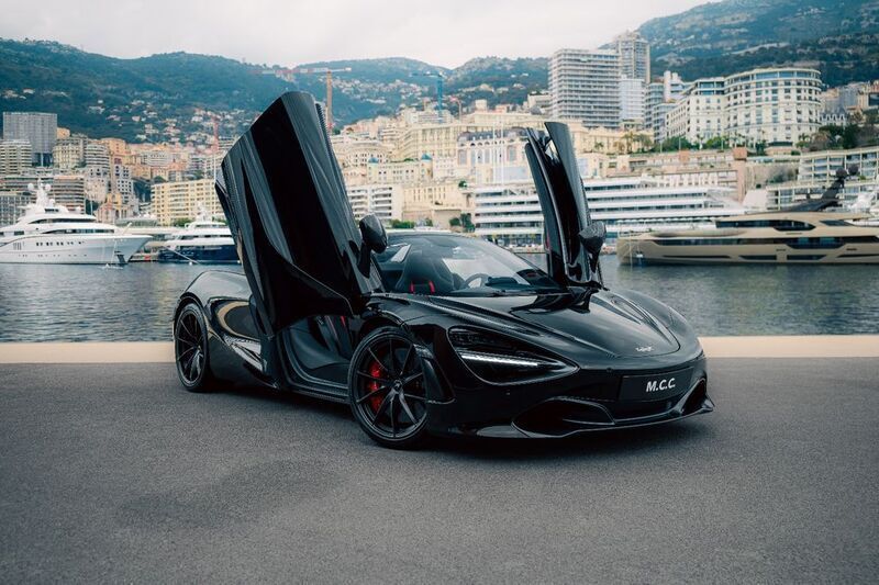 Schwarz Gebraucht 2019 McLaren 720S Cabrio | 239.500 € (Superpreis) - Bild 1/4