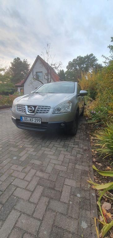 Silber Gebraucht 2009 Nissan Qashqai Acenta SUV | 4.700 € (Guter Preis) - Bild 1/4