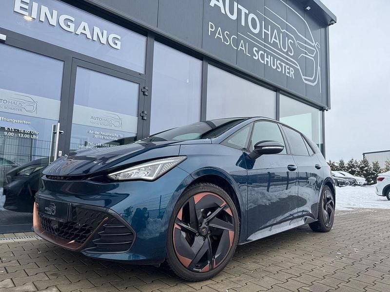 Aurorablau Gebraucht 2022 Cupra Born Kleinwagen | 19.490 € (Fairer Preis) - Bild 1/4