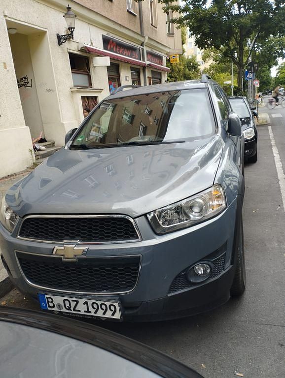 Gebraucht Chevrolet Captiva LT 167 PS (122 kW) 2011 Grau SUV