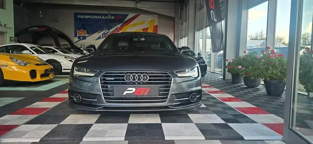 Gebraucht Audi A7 Sportback Sport 326 PS (239 kW) 2015 Grau Kleinwagen
