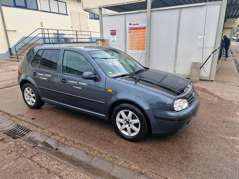 Gebraucht VW Golf IV 101 PS (74 kW) 2004 Grün Kleinwagen