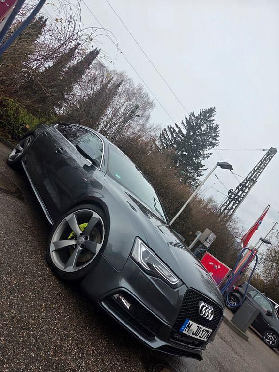 Grau Gebraucht 2013 Audi A5 Sportback S-Line Kleinwagen | 12.500 € (Fairer Preis) - Bild 1/4