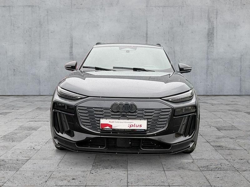 Gebraucht Audi Q6 e-tron Edition .1 284 kW (387 PS) 2025 Magnetgrau SUV
