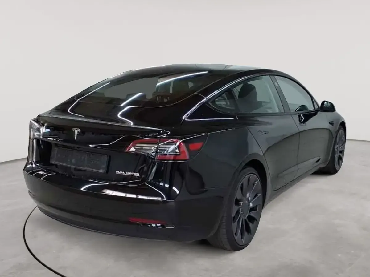 Gebraucht Tesla Model 3 Performance 377 kW (513 PS) 2021 Solid black Limousine