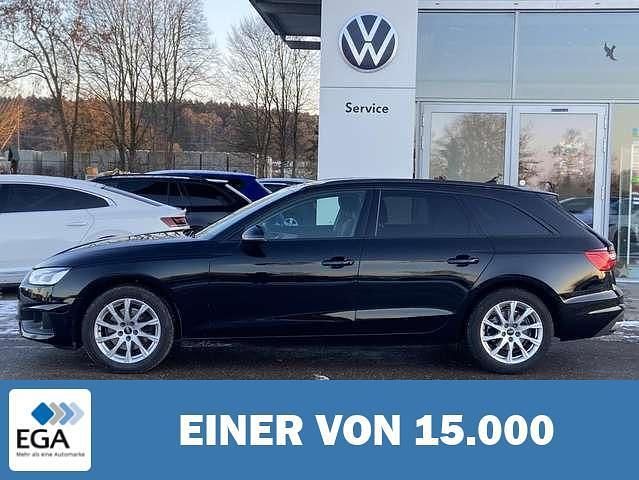 Schwarz metallic Gebraucht 2022 Audi A4 Kombi | 27.350 € (Fairer Preis) - Bild 1/4
