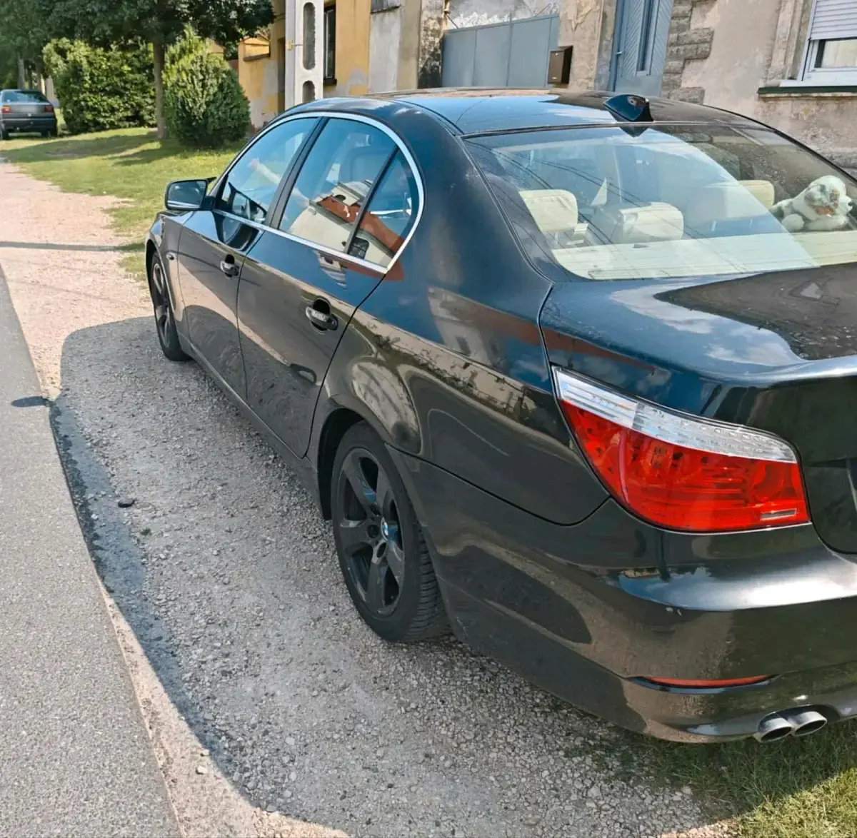 Gebraucht BMW 525 197 PS (144 kW) 2009 Schwarz Limousine