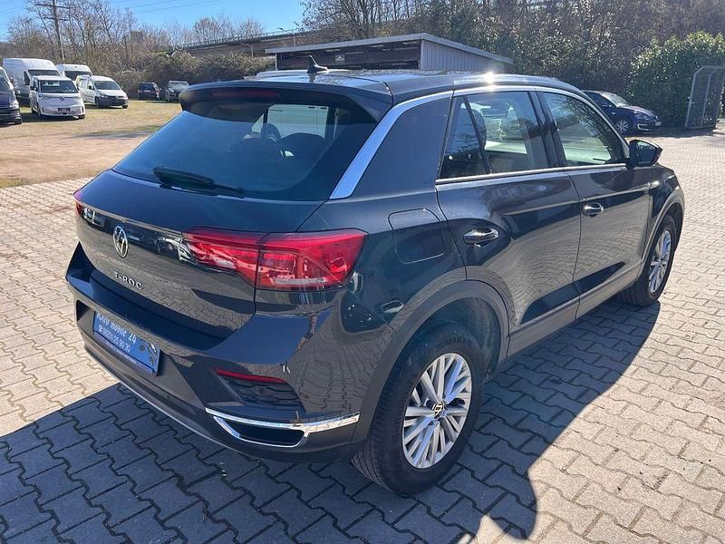 Gebraucht VW T-Roc Style 116 PS (85 kW) 2021 Grau SUV