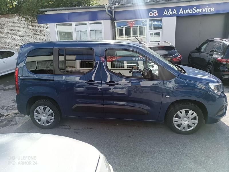 Gebraucht Opel Combo-e Life Elegance 100 kW (136 PS) 2022 Blau Van / Kleinbus