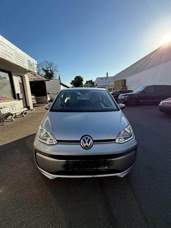 Grau Gebraucht 2018 VW up! Kleinwagen | 5.000 € (Superpreis) - Bild 1/4