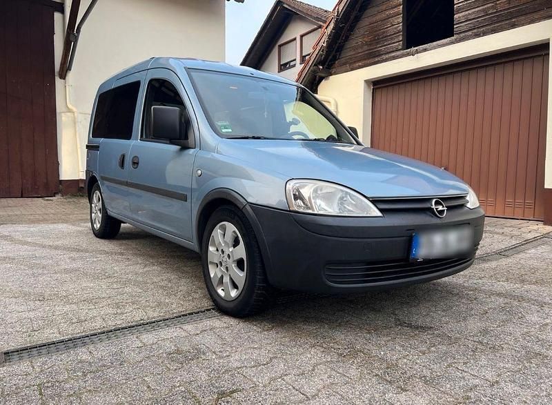 Gebraucht Opel Combo 90 PS (66 kW) 2006 Blau Van / Kleinbus