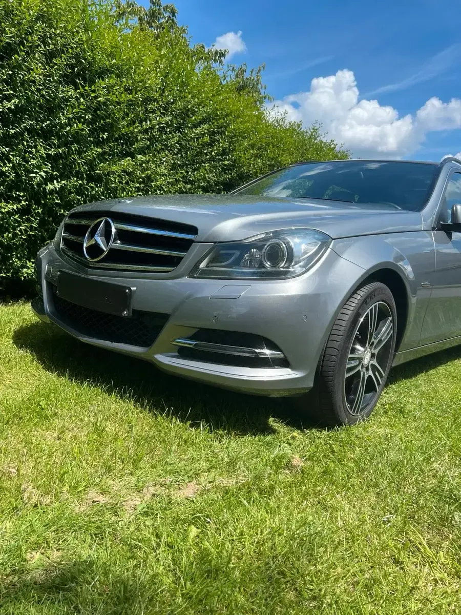 Gebraucht Mercedes C220 AMG 170 PS (125 kW) 2013 Grau Kombi