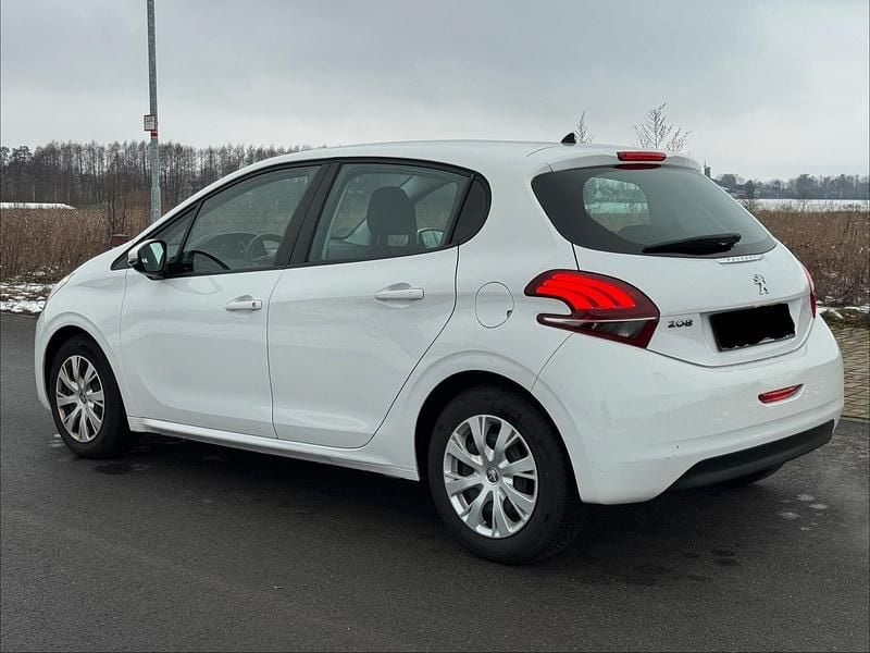 Gebraucht Peugeot 208 Access 68 PS (50 kW) 2016 Weiß Kleinwagen