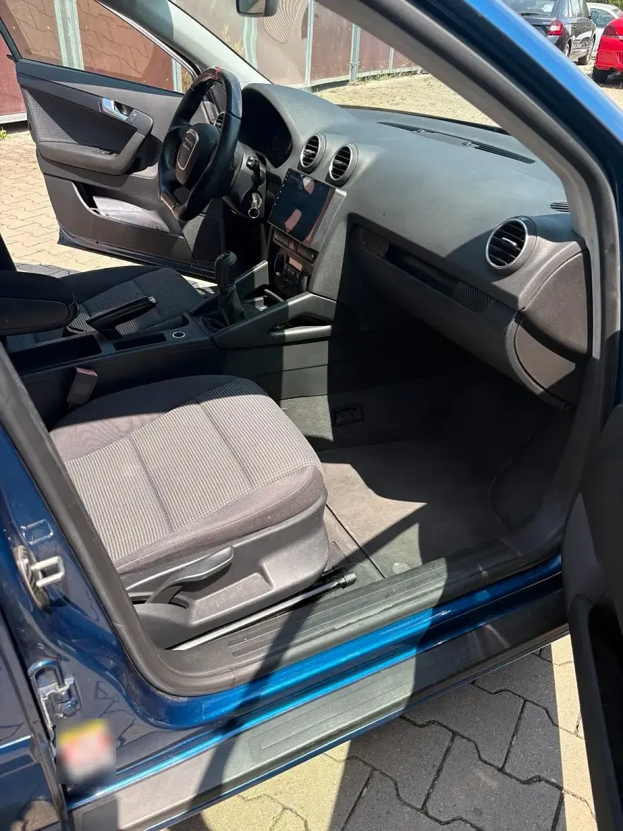 Gebraucht Audi A3 Ambiente 140 PS (102 kW) 2008 Blau Kleinwagen