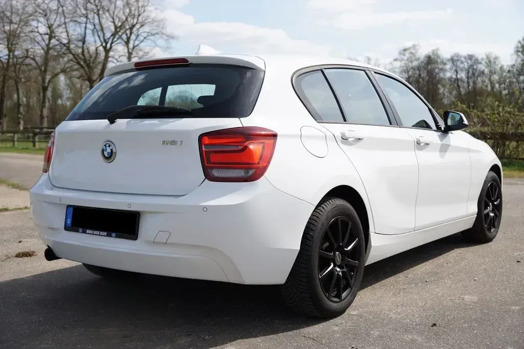 Używany BMW 116 136 KM (100 kW) 2015 Biały Hatchback