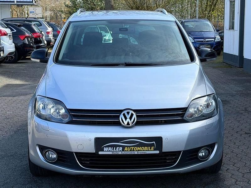 Gebraucht VW Golf VII 105 PS (77 kW) 2012 Silber Limousine