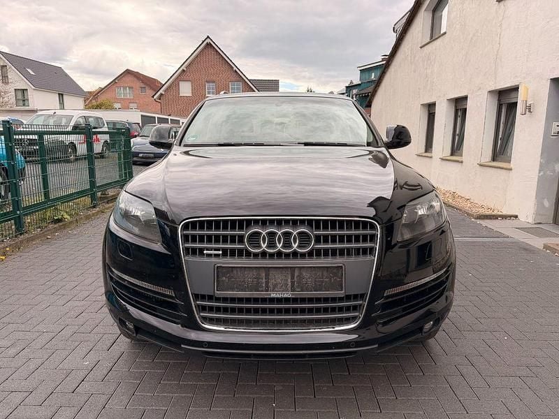 Second-hand Audi Q7 232 CP (170 kW) 2006 Negru SUV