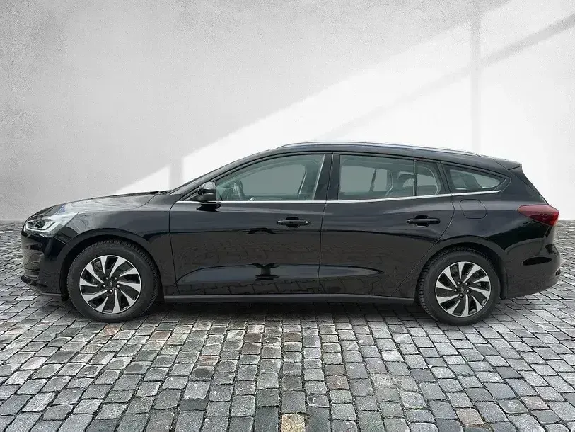 Gebraucht Ford Focus Titanium 155 PS (114 kW) 2025 Agate black metallic Limousine