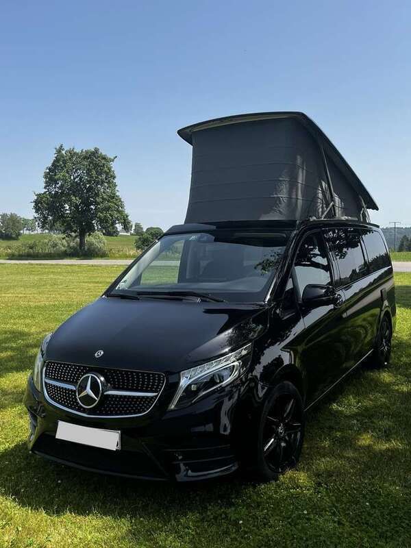 Schwarz Gebraucht 2020 Mercedes V300 Marco Polo Van / Kleinbus | 64.800 € (Guter Preis) - Bild 1/4
