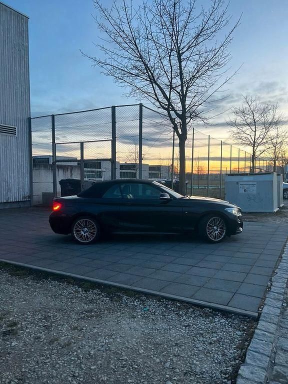 Gebraucht BMW 220 M Sport 190 PS (139 kW) 2018 Schwarz Cabrio