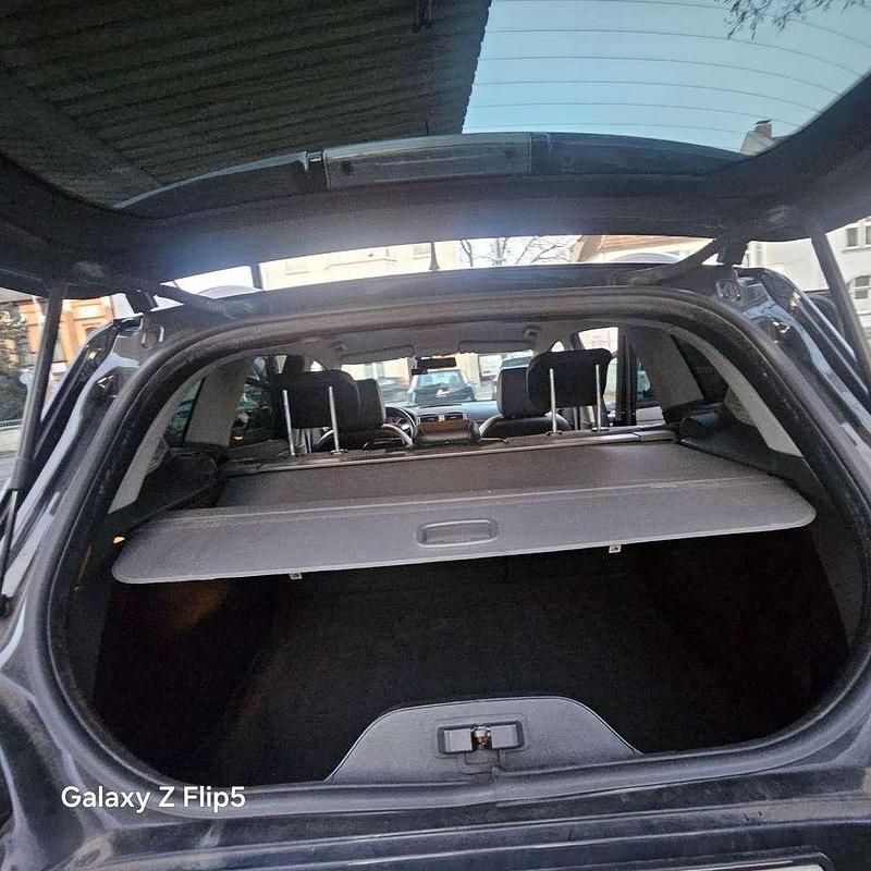 Gebraucht Ford Kuga Titanium 140 PS (102 kW) 2011 Pantherschwarz metallic SUV