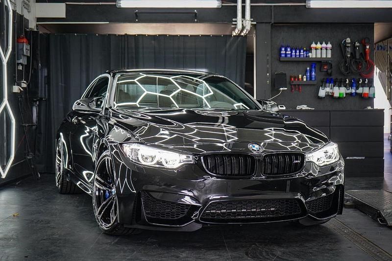 Gebraucht BMW M4 Cabriolet M Performance 431 PS (317 kW) 2015 Schwarz Cabrio