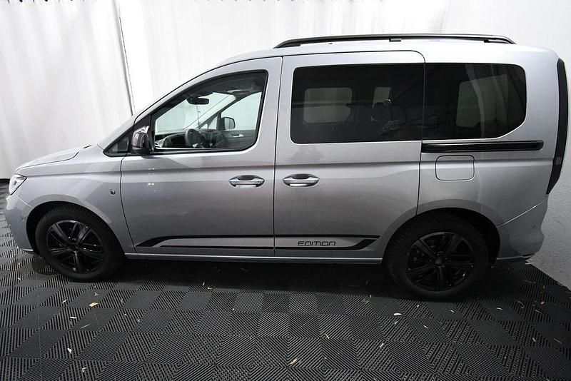 Neu VW Caddy Life 122 PS (89 kW) 2025 Silber Van / Kleinbus