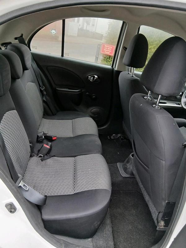 Gebraucht Nissan Micra Acenta 80 PS (58 kW) 2015 Weiß Kleinwagen