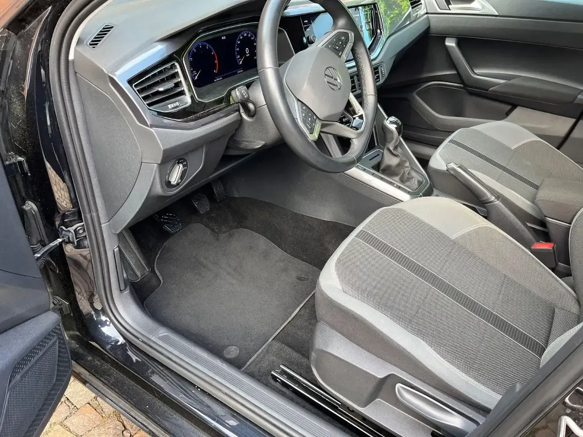 Gebraucht VW Polo Style 95 PS (69 kW) 2021 Schwarz Kleinwagen