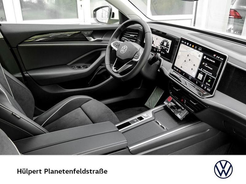Neu VW Passat Edition 150 PS (110 kW) 2025 Weiß Kombi