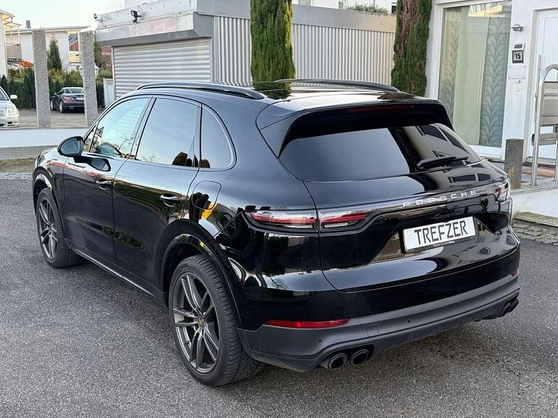 Gebraucht Porsche Cayenne 476 PS (350 kW) 2021 Schwarz SUV