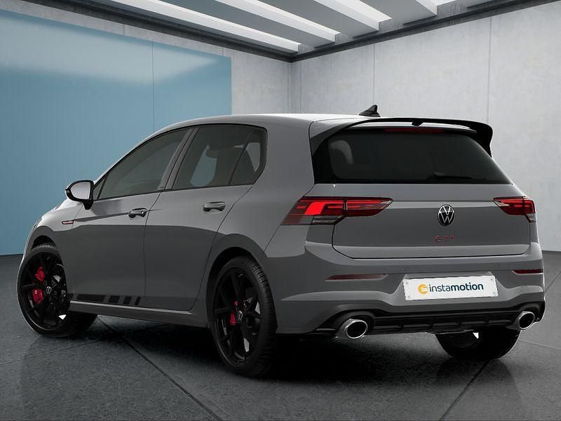 Gebraucht VW Golf VIII GTI 300 PS (220 kW) 2024 Grau Kleinwagen