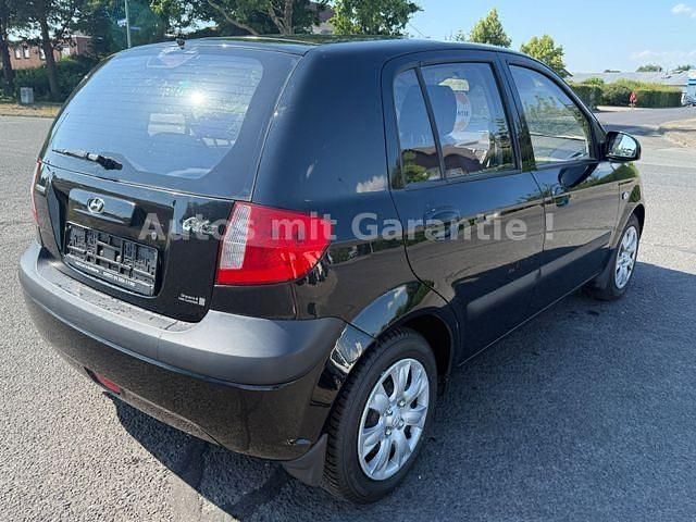 Gebraucht Hyundai Getz Basis 67 PS (49 kW) 2009 Schwarz Kleinwagen