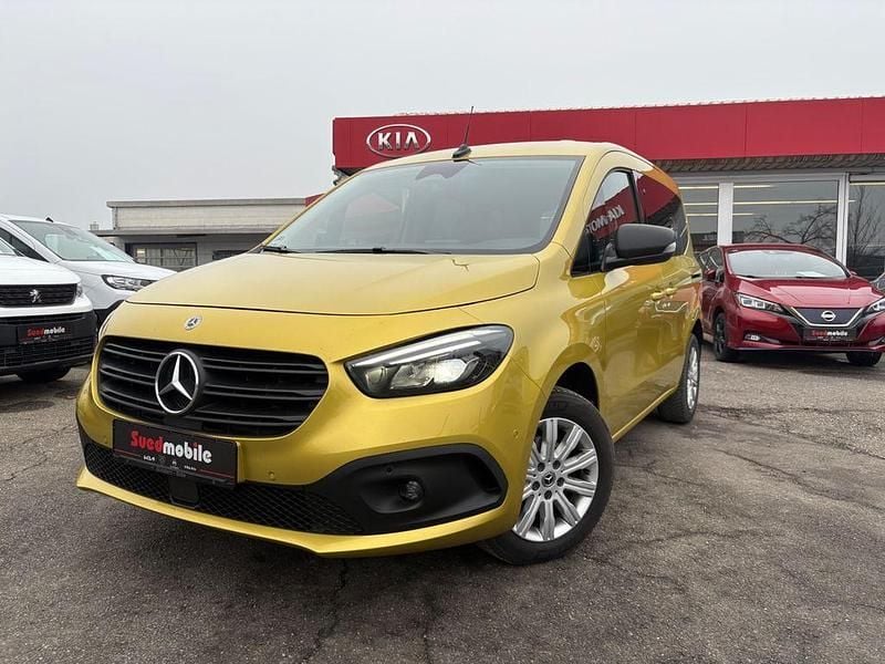 Gelb Gebraucht 2022 Mercedes Citan 110 Kombi | 18.450 € (Guter Preis) - Bild 1/4