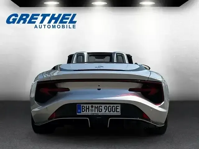 Gebraucht MG Cyberster 375 kW (510 PS) 2025 Silber Cabrio