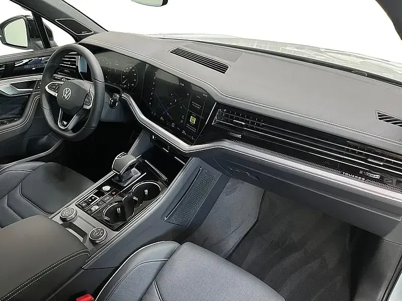 Usata VW Touareg R-line 286 CV (210 kW) 2025 Bianco SUV