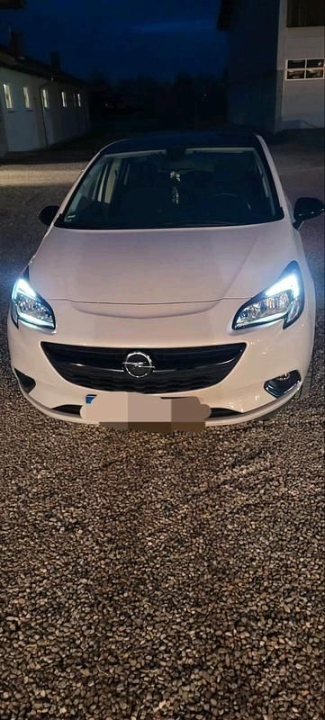 Weiß Gebraucht 2018 Opel Corsa Edition Kleinwagen | 8.500 € (Guter Preis) - Bild 1/4