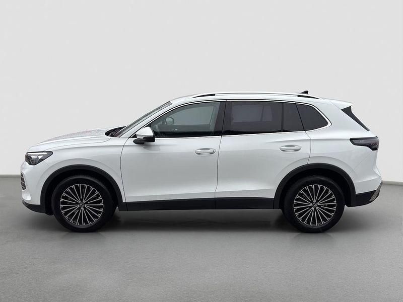 Gebraucht VW Tiguan Elegance 150 PS (110 kW) 2025 Weiß SUV