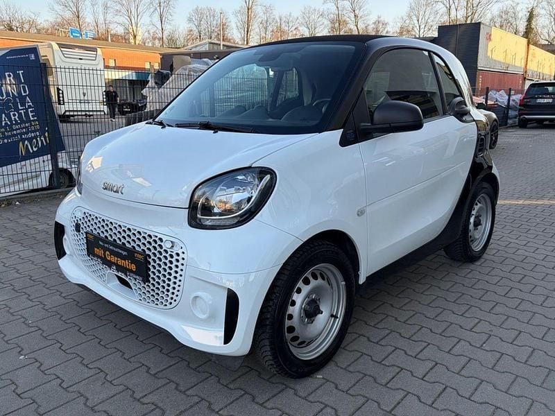 Gebraucht Smart ForTwo Coupé 60 kW (82 PS) 2023 Schwarz Coupé