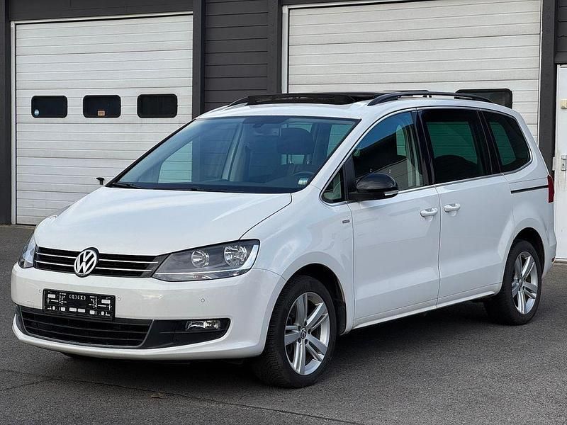 Weiß Gebraucht 2012 VW Sharan Match Van / Kleinbus | 6.200 € (Guter Preis) - Bild 1/4